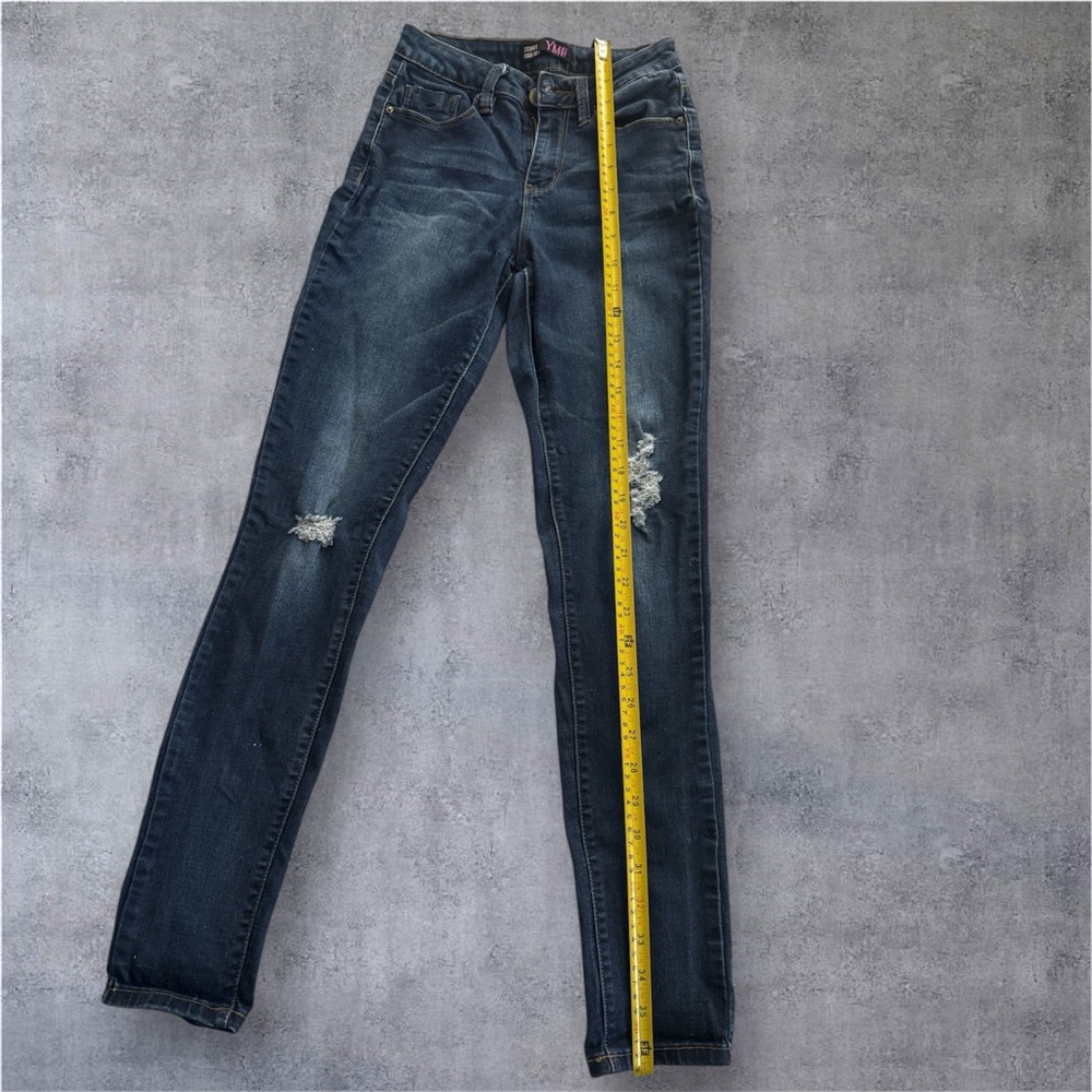 Classic Blue Straight Leg Jeans with Worn-In Look - Picture 3 of 8